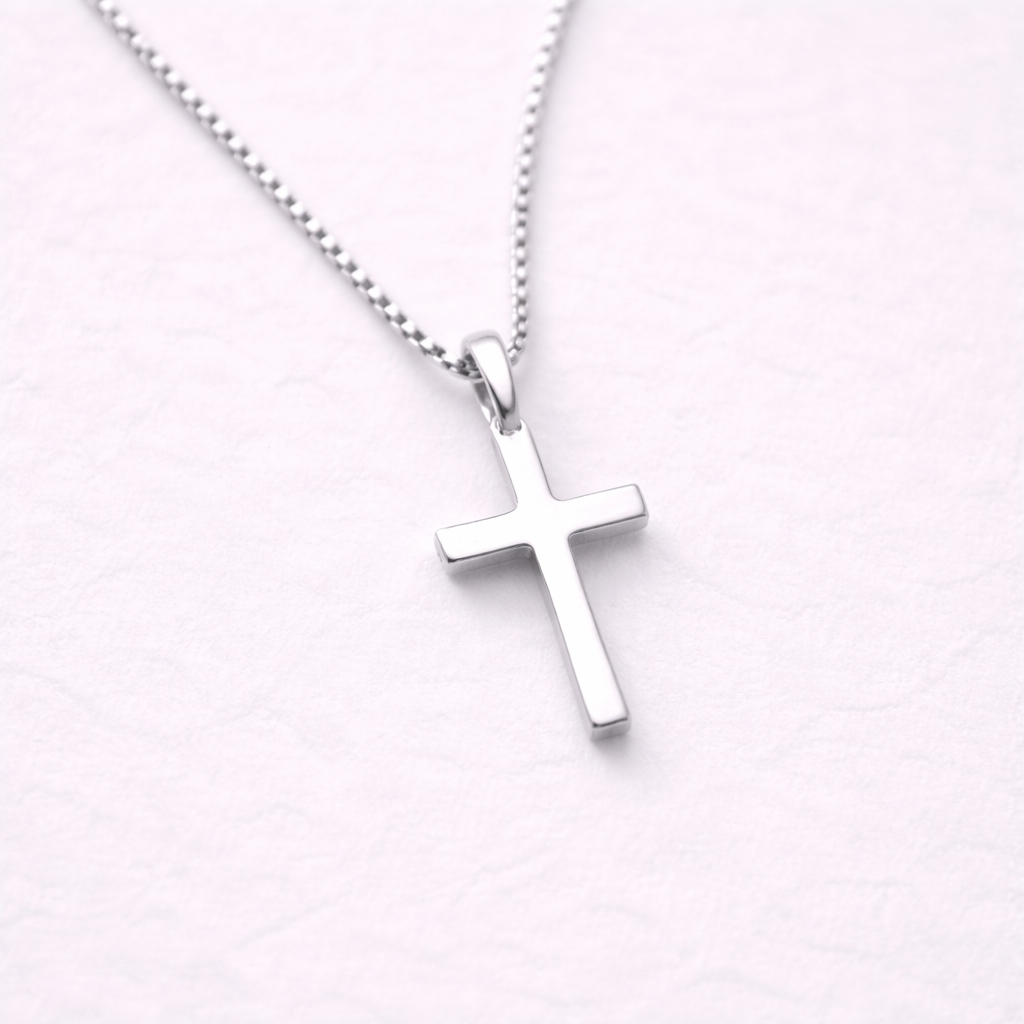 Essential Cross Necklace - Silver